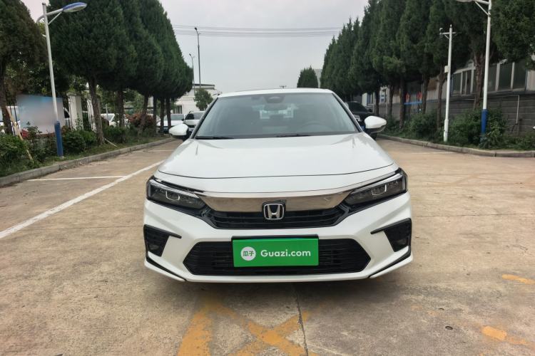 Used Honda Civic 2023 240TURBO CVT Dynamic · Center Stage Special Edition Front