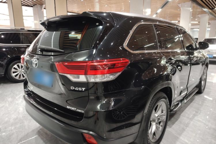 Used Toyota Highlander 2018 2.0T Four-Wheel Drive Prestige Version 7 Seats China VI Standard
