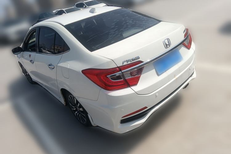 Used Honda Crider 2013 1.8L automatic luxury edition Rear Left 45 Deg