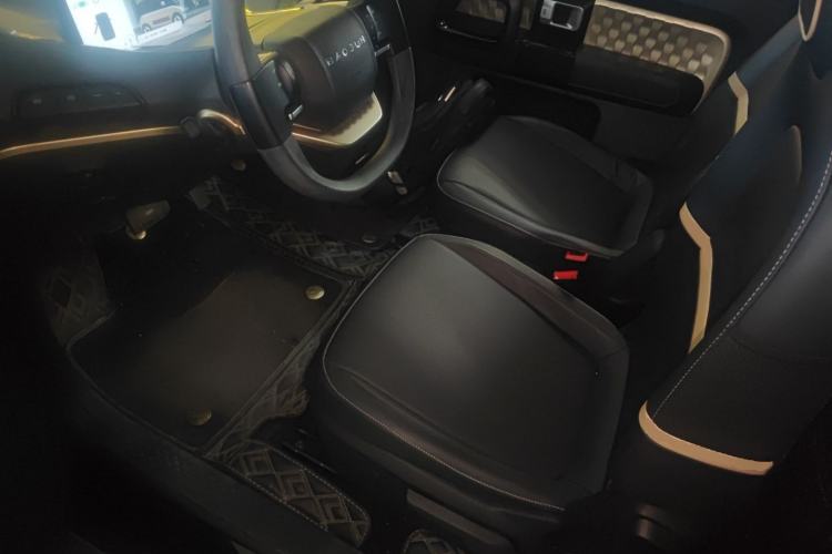 Used Baojun KiWi EV 2021 Designer Lithium Iron Phosphate Left Front Seat