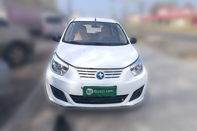 Used Venucia R30 2014 1.2L Manual Enjoyment Edition
