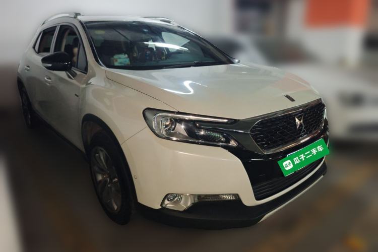 Used DS 6 2016 1.6T Luxury Edition THP160 Front Right 45 Deg