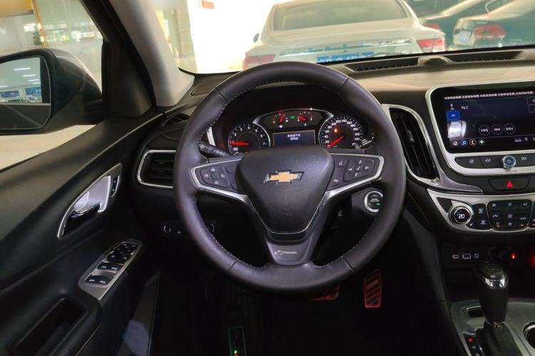 Used Chevrolet Equinox 2019 535T Automatic YuJie Edition China VI Steering Wheel