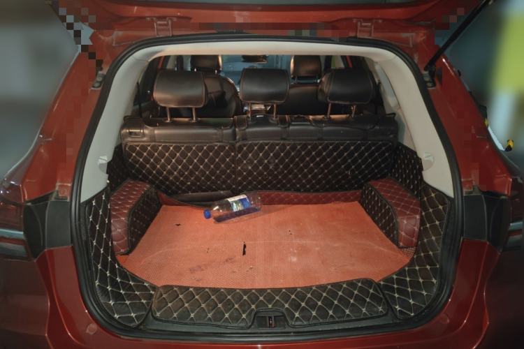 Used Roewe RX5 2016 20T Two-Wheel Drive Manual Flagship Edition
