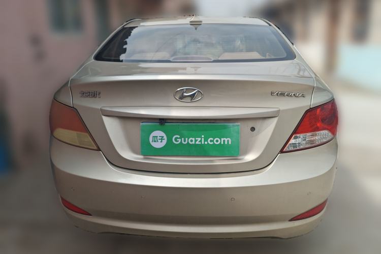 Used Hyundai Verna (older generation) 2010 Sedan 1.4L Manual Comfort GS
