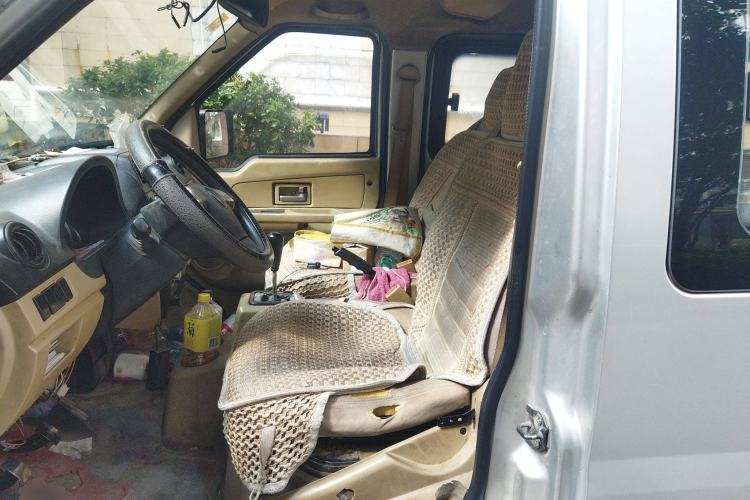 Used Dongfeng Xiaokang C37 2012 1.4L Standard Edition DK13-06