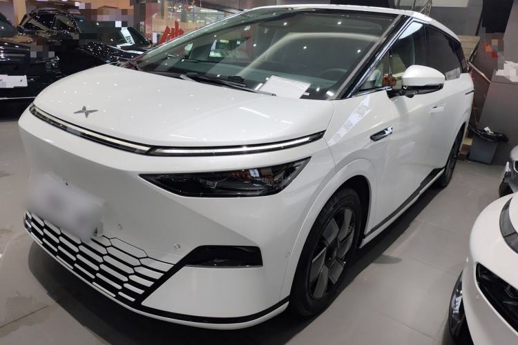 Used XPeng X9 2024 702 Ultra-Long Range Pro