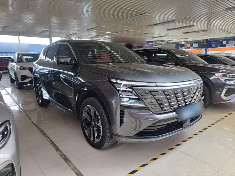 Used CHANGAN CS75 PLUS 2025 4th Generation 1.5T New Blue Whale Smart Luxury Edition — 3