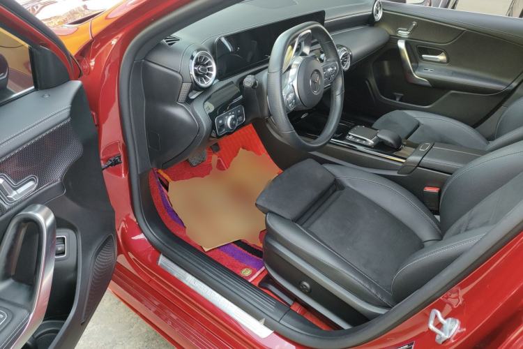 Used Mercedes-Benz A-Class 2021 A 200 L Sport Sedan Fashion Model
