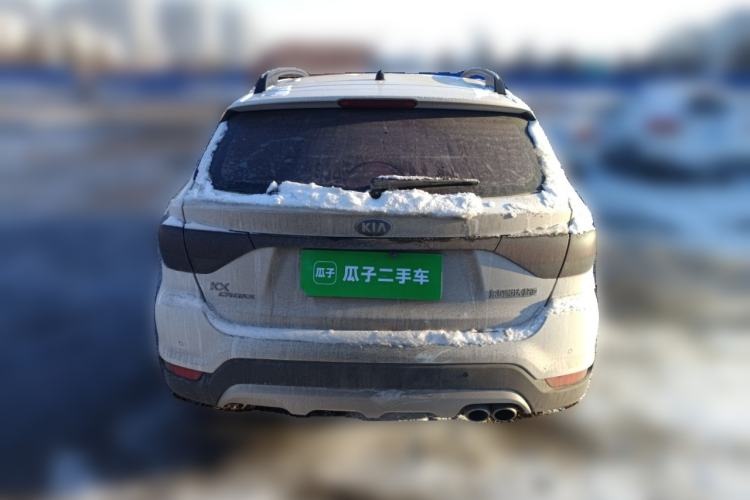 Used Kia KX Cross 2017 1.4L MT GLS
