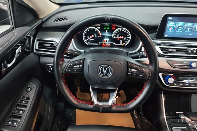 Used CHANGAN Ruicheng CC 2021 Blue Whale Edition 1.5T DCT Prestige Model Steering Wheel