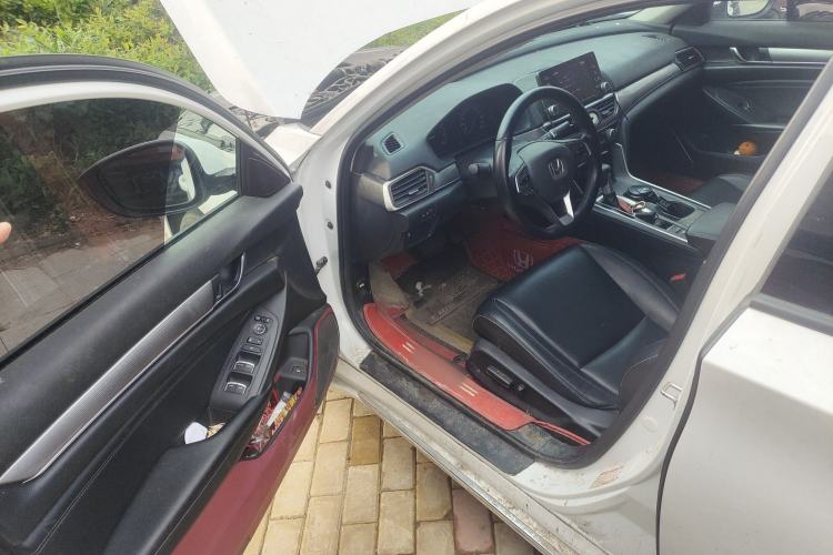 Used Honda Accord 2018 260TURBO Elite Edition China VI Driver Seat