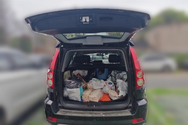 Used Haval H5 Classic 2015 2.0T Diesel Manual Two-Wheel Drive Entry-Level Version
