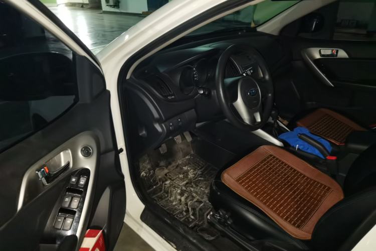 Used Kia Forte 2014 1.6L MT GLS Driver Seat