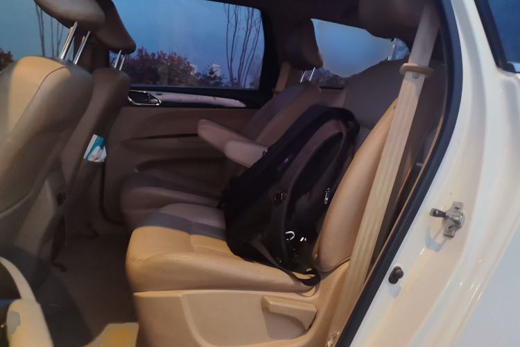 Used Baojun 730 2016 1.5L Manual Luxury Edition 7 Seats
