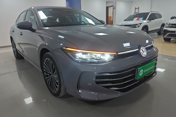 Used Volkswagen Passat 2025 Pro 380TSI Dragon Supreme Edition