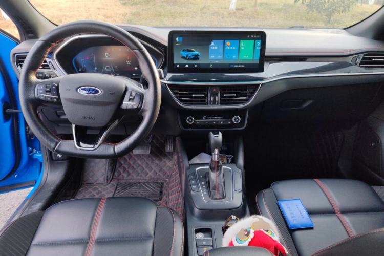 Used Ford Focus 2022 Sedan EcoBoost 180 Automatic ST Line