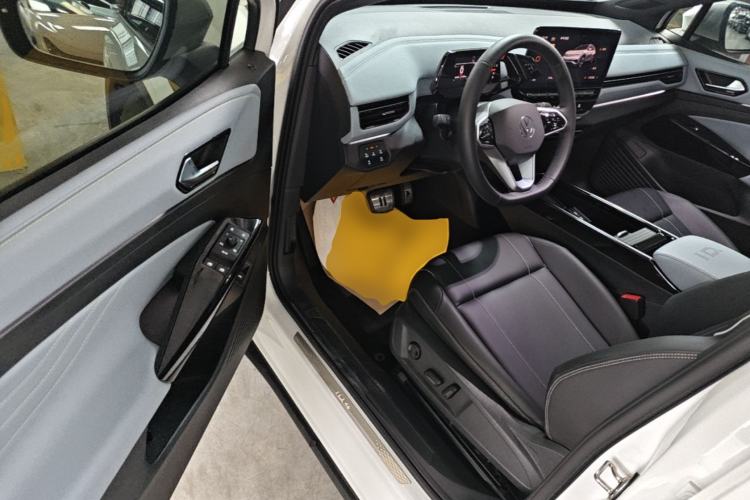 Used Volkswagen ID.4 X 2024 Pure & Smart Edition
