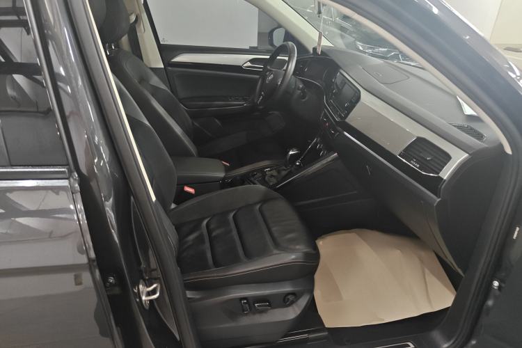 Used Volkswagen Tayron 2019 330TSI Two-Wheel Drive Luxury Model China VI Standard
