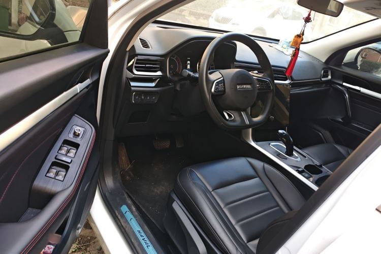 Used Haval F5 2020 1.5T DCT Type I Interior 3