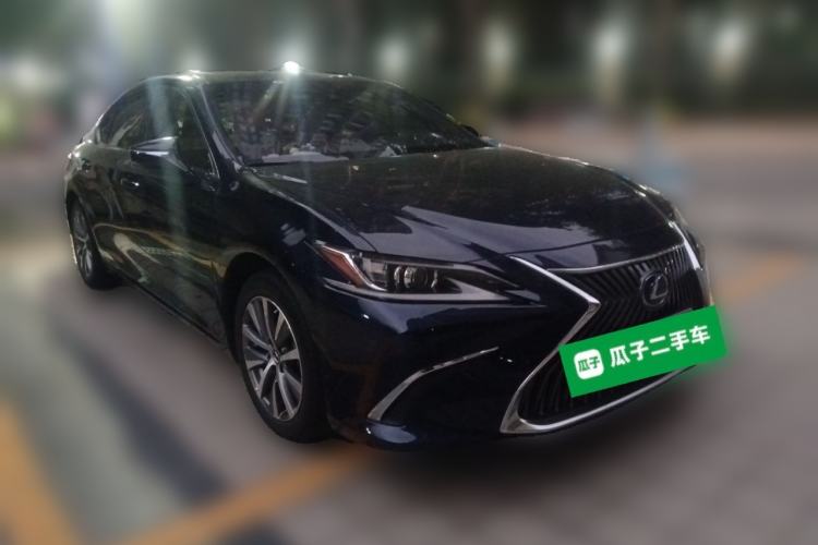 Used Lexus ES 2018 300h Premier Edition China V Standard
