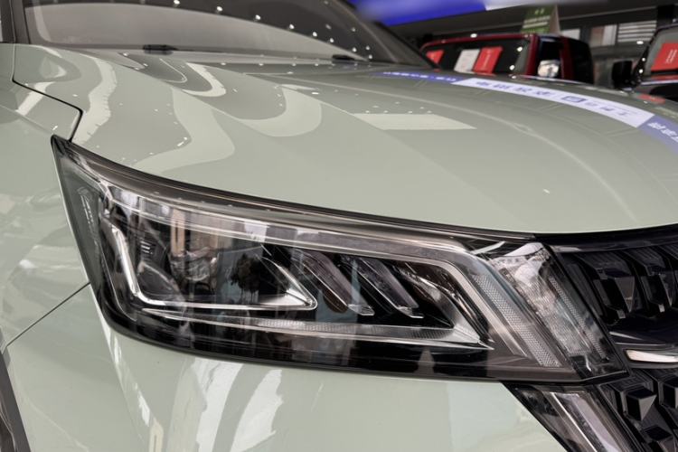 Used Wuling Asta 2021 1.5T CVT Starlight Edition
