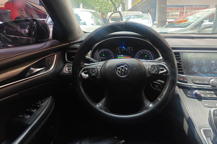 Used Buick LaCrosse 2018 20T Elite Edition