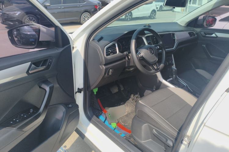 Used Volkswagen T-ROC 2021 Revised Version 280TSI DSG Two-Wheel Drive Elite Connect Edition Driver Seat