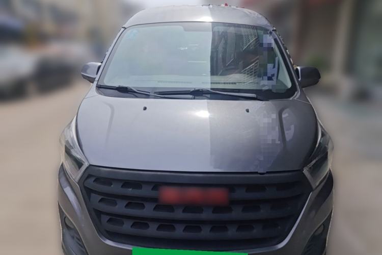 Used Jinbei Gold Hiace M Classic 2022 1.5L Travel Lion Passenger Van 7 Seats Exterior 1