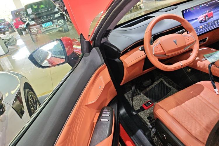 Used Deepal S07 2024 215Max Qiankun Intelligent Driving ADS SE Range-Extended Version
