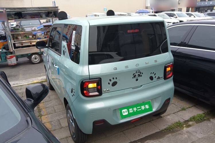 Used Geely Galaxy Panda 2023 Panda Mini 200km Endurance Bear