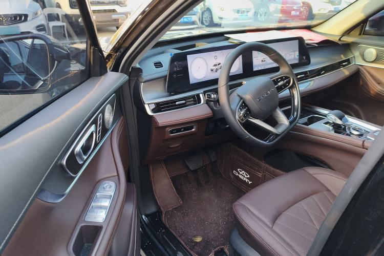 Used Chery Tiggo 8 PRO 2024 Champion Edition 390T Two-Wheel Drive Aoshi Version 7 Seats