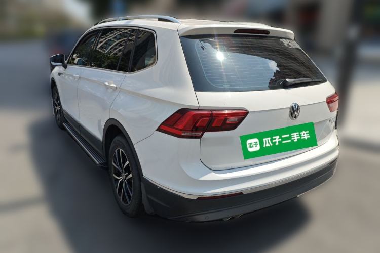 Used Volkswagen Tiguan L 2018 330TSI Automatic Two-Wheel Drive Comfort Edition Rear Left 45 Deg