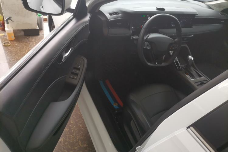 Used Roewe i5 2023 1.5L CVT Luxury Edition Driver Seat