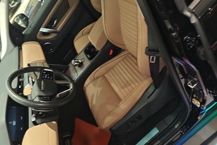 Used Land Rover Discovery Sport 2025 249 PS Performance Tech Edition