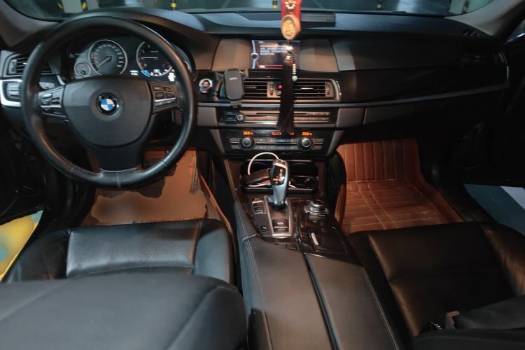 Used BMW 5 Series 2013 520Li Elegant Edition
