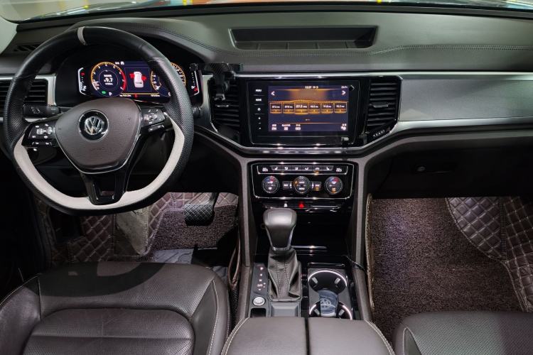 Used Volkswagen Teramont 2020 330TSI Two-Wheel-Drive Luxury Edition China VI Standard
