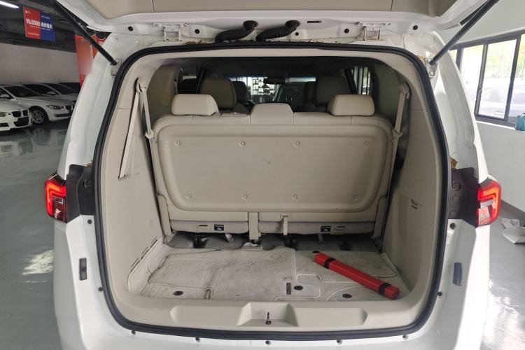 Used Buick GL8 2021 Land Cruiser Executive Class 652T Luxury Model
