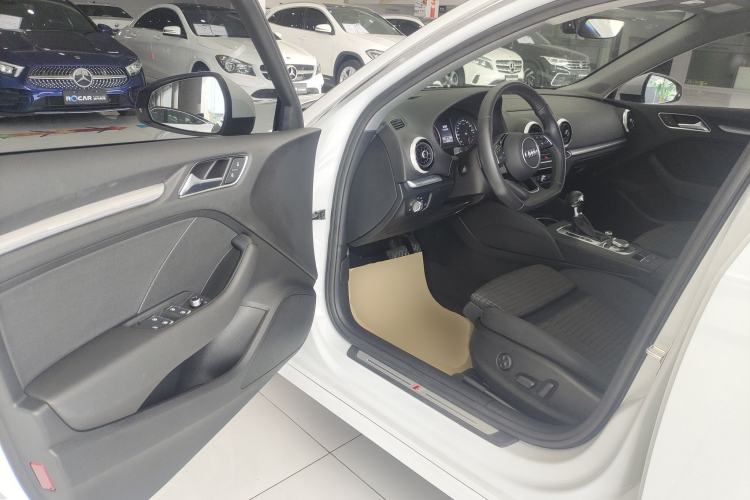 Used Audi A3 2019 Sportback 35 TFSI Sporty Version China VI
