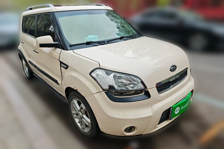 Used Kia Soul 2012 1.6L MT GL Front Right 45 Deg