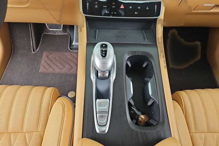 Used VOYAH Dream 2022 Low-Carbon Edition Dream+ Smart Enjoyment Package