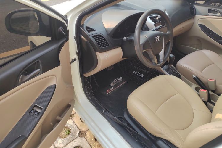 Used Hyundai Verna (older generation) 2014 1.4L Automatic Fashion GS Model