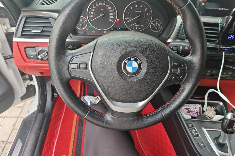 Used BMW 4 Series 2014 420i Convertible Fashion Model
