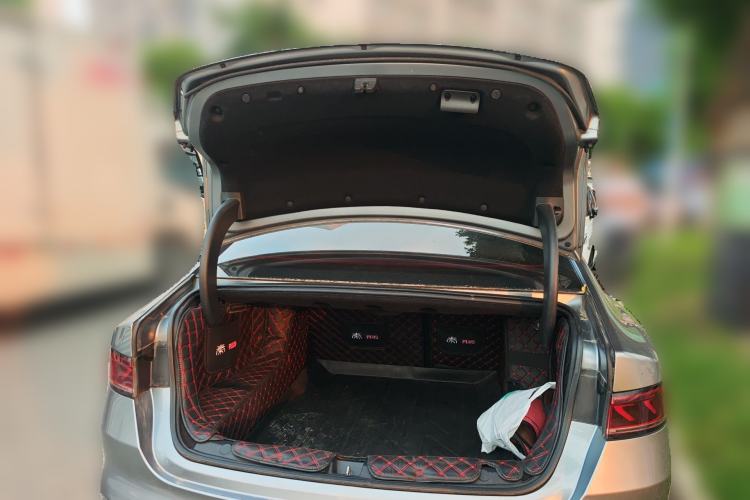 Used BYD Qin PLUS 2023 Champion Edition DM-i 55KM Leading Model Trunk