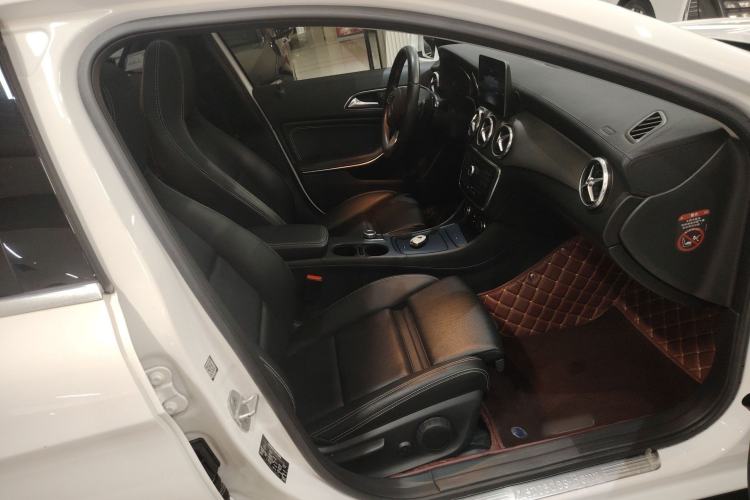 Used Mercedes-Benz GLA 2016 GLA 200 Fashion Model
