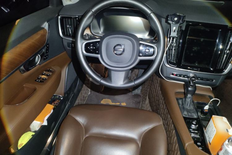 Used Volvo S90 2017 T5 Smart Luxury Edition
