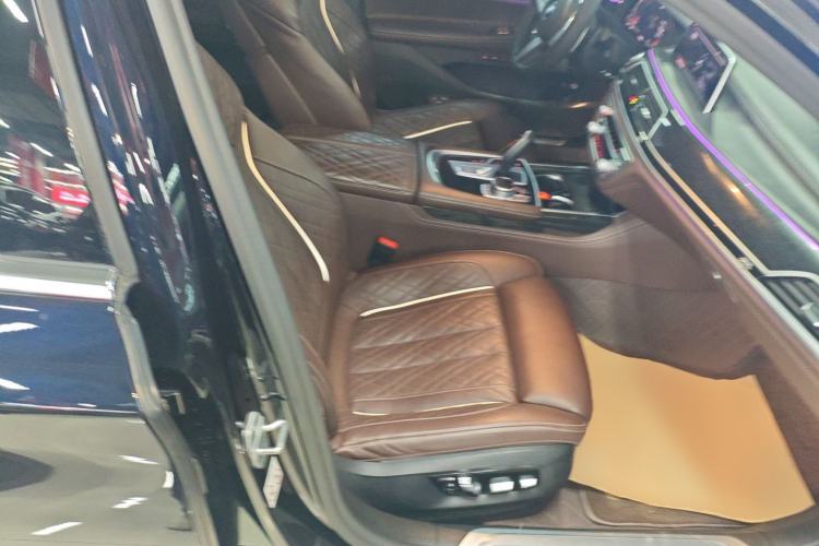 Used BMW 7 Series 2019 Restyled 740Li Leading Edition M Sport Package
