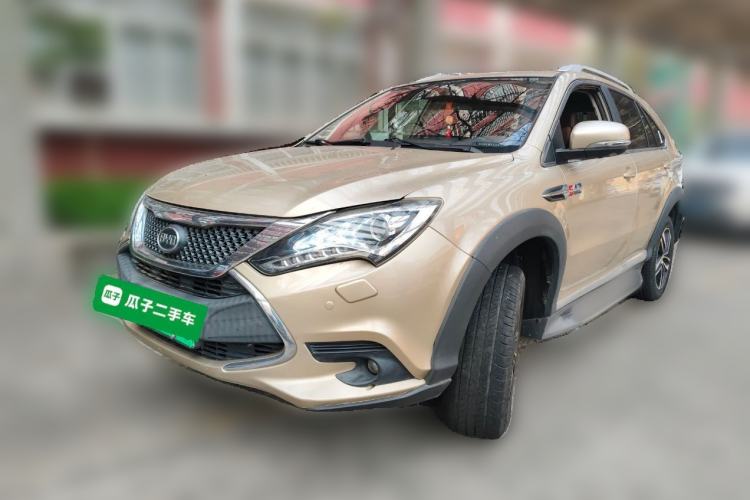 Used BYD Tang New Energy 2015 2.0T Four-Wheel-Drive Flagship Model