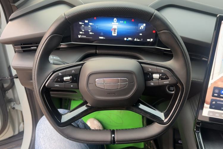 Used Geely Auto Emgrand X7 Sport 2023 Boyue COOL 1.5TD Smart Model