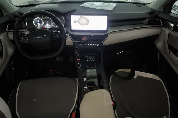 Used Lynk & Co 06 2023 Remix 1.5T Shero Center Console